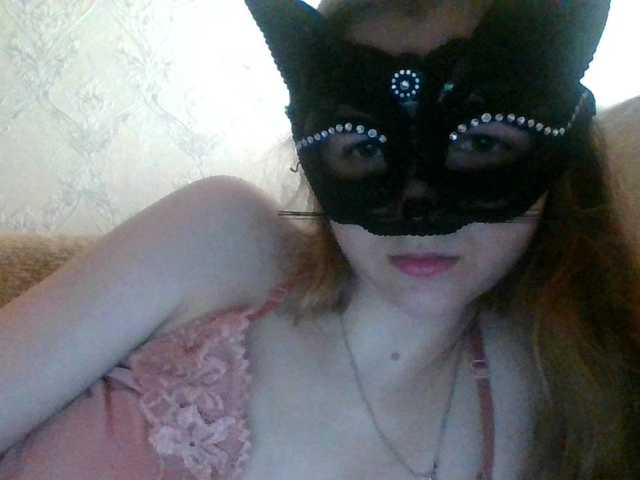 Mila23-1-1 live cam on BongaCams