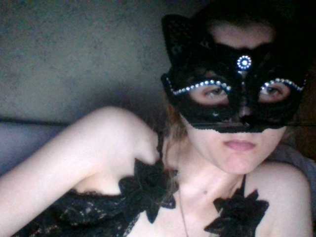 Mila23-1-1 live cam on BongaCams
