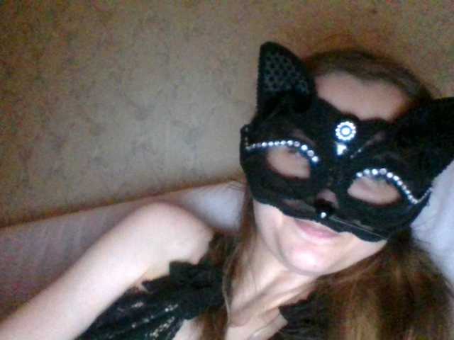 Mila23-1-1 live cam on BongaCams
