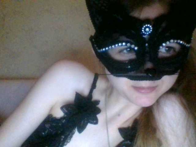 Mila23-1-1 live cam on BongaCams