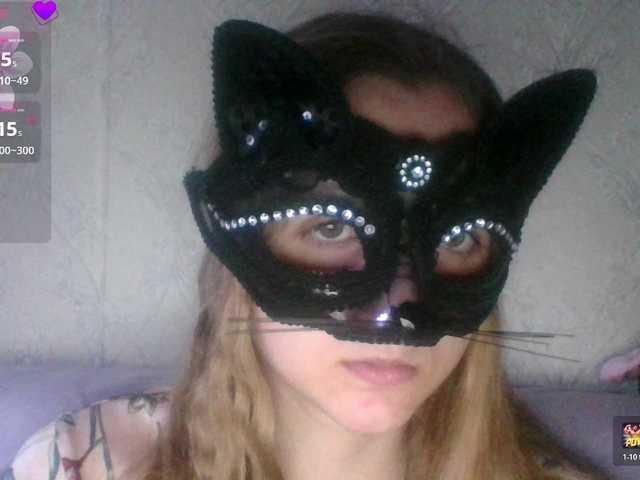 Mila23-1-1 live cam on BongaCams