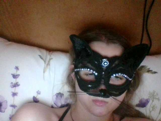 Mila23-1-1 live cam on BongaCams