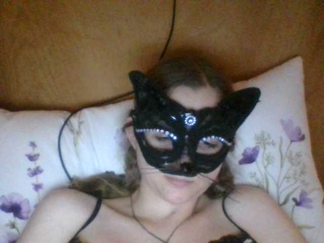 Mila23-1-1 live cam on BongaCams