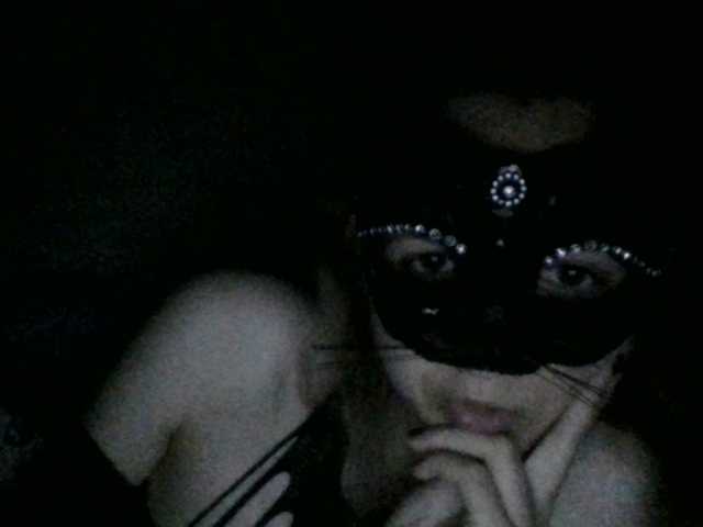 Mila23-1-1 live cam on BongaCams