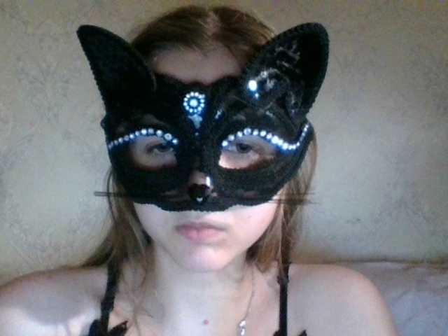 Mila23-1-1 live cam on BongaCams