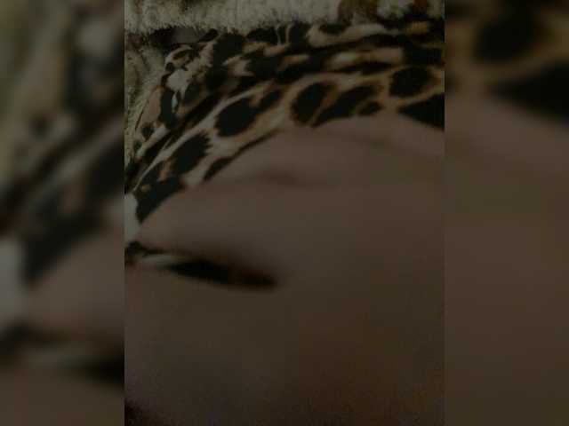 Mila23-1-1 live webcam show