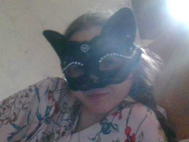 Mila23-1-1 live cam on BongaCams