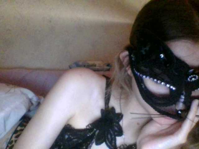 Mila23-1-1 live cam on BongaCams