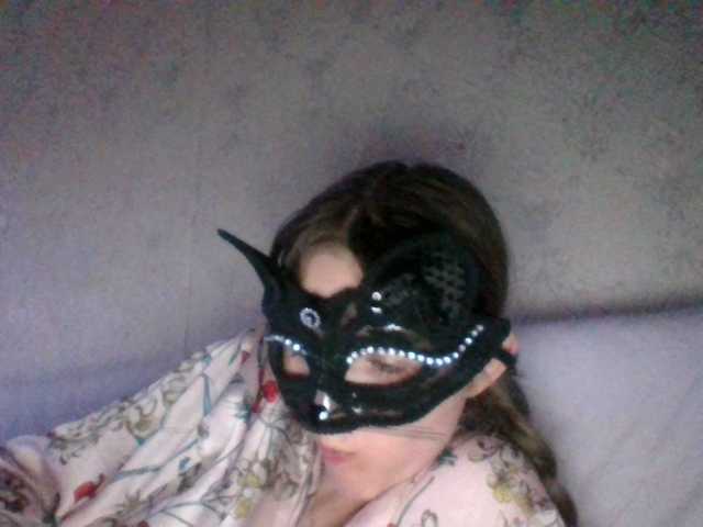 Mila23-1-1 live cam on BongaCams