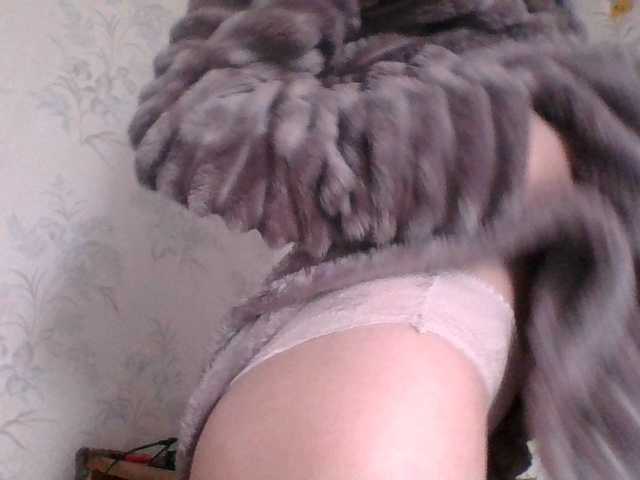 Mila23-1-1's BongaCams show and profile