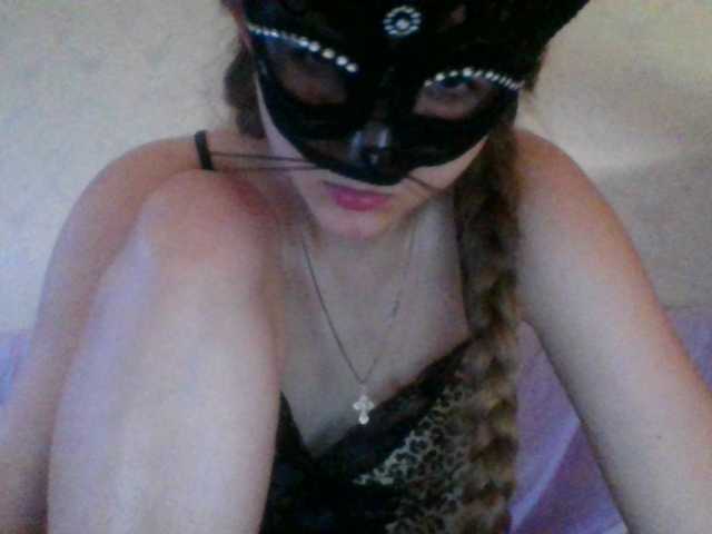Mila23-1-1 live cam on BongaCams