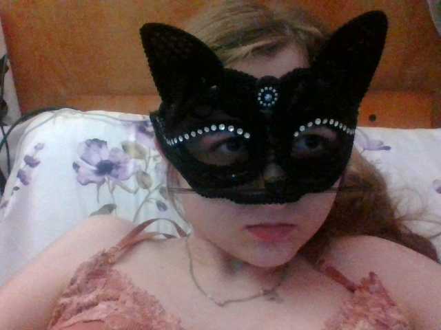 Mila23-1-1 live cam on BongaCams