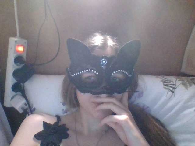Mila23-1-1 live cam on BongaCams