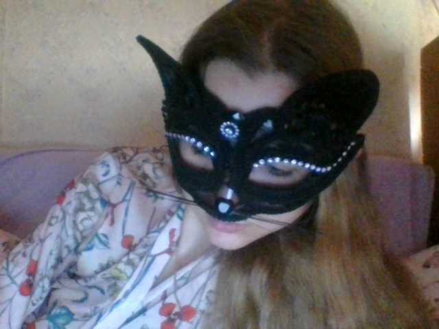 Mila23-1-1 live cam on BongaCams
