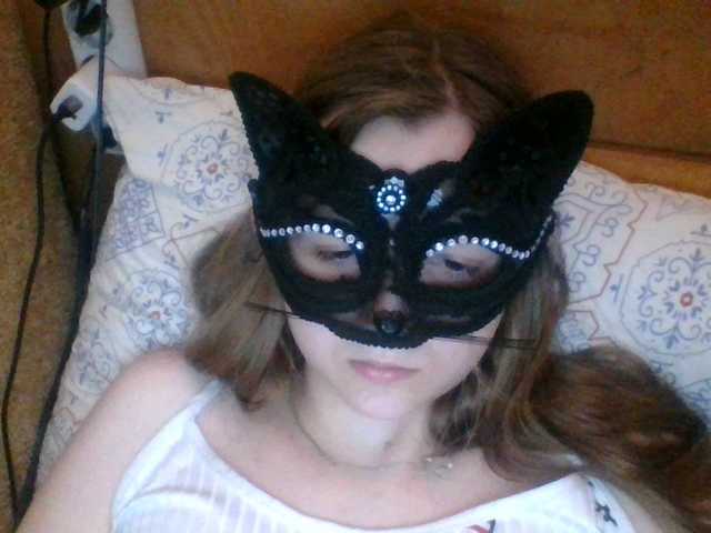 Mila23-1-1 live cam on BongaCams