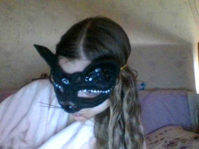 Mila23-1-1 live cam on BongaCams