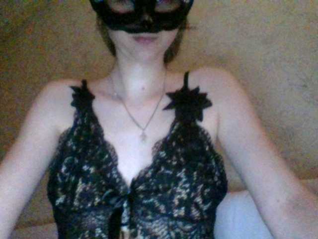 Mila23-1-1 live cam on BongaCams