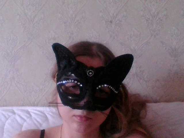 Mila23-1-1 live cam on BongaCams