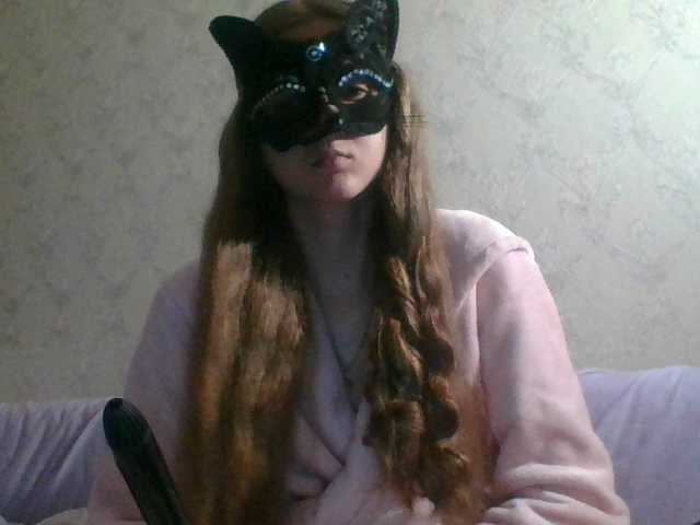 Mila23-1-1 live cam on BongaCams