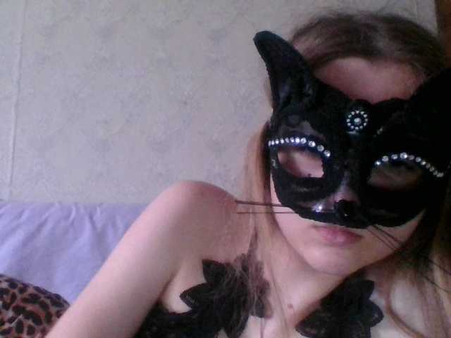 Mila23-1-1 live cam on BongaCams