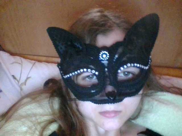 Mila23-1-1 live cam on BongaCams