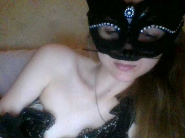 Mila23-1-1 live cam pe BongaCams