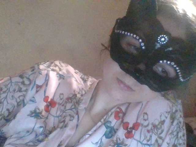 Mila23-1-1 live webcam show