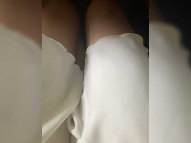 Mila23-1-1 live cam on BongaCams