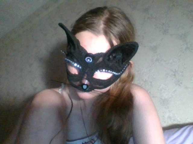 Mila23-1-1 live cam on BongaCams