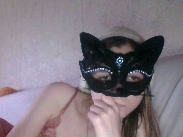 Mila23-1-1 live cam on BongaCams