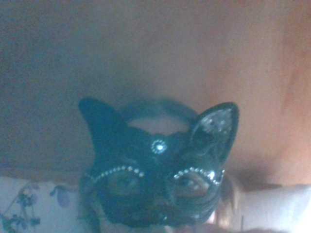 Mila23-1-1 live cam on BongaCams