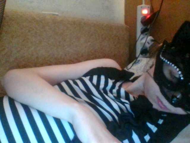 Mila23-1-1 live cam on BongaCams