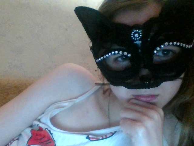 Mila23-1-1 live cam on BongaCams