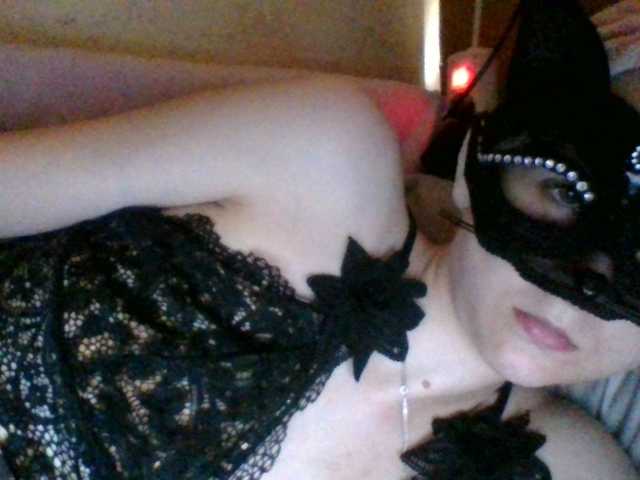 Mila23-1-1 live cam on BongaCams