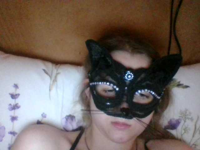 Mila23-1-1 live cam on BongaCams