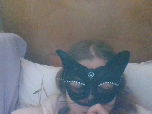 Mila23-1-1 live cam on BongaCams