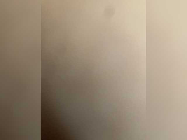 Mila23-1-1 live cam on BongaCams