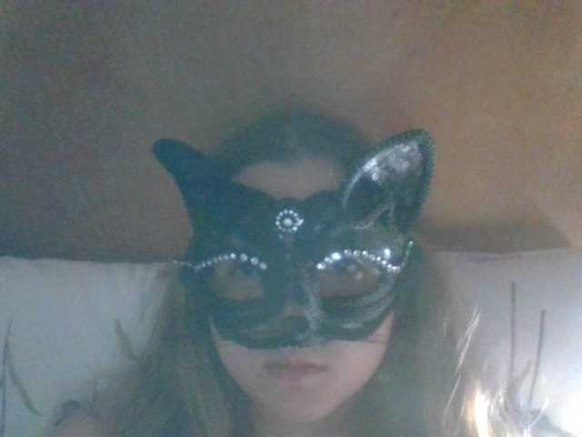 Mila23-1-1 live cam on BongaCams
