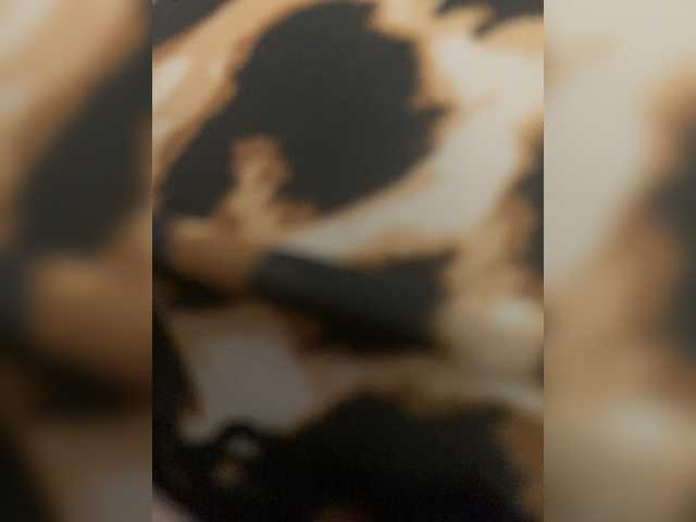 Mila23-1-1 live cam on BongaCams