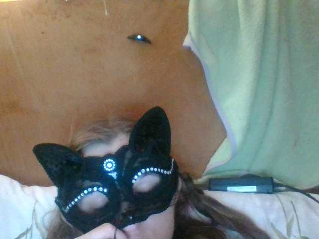 Mila23-1-1 live cam on BongaCams