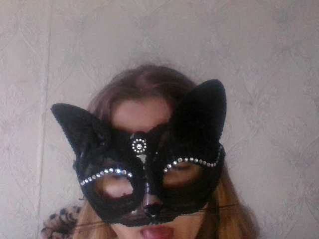 Mila23-1-1 live cam on BongaCams