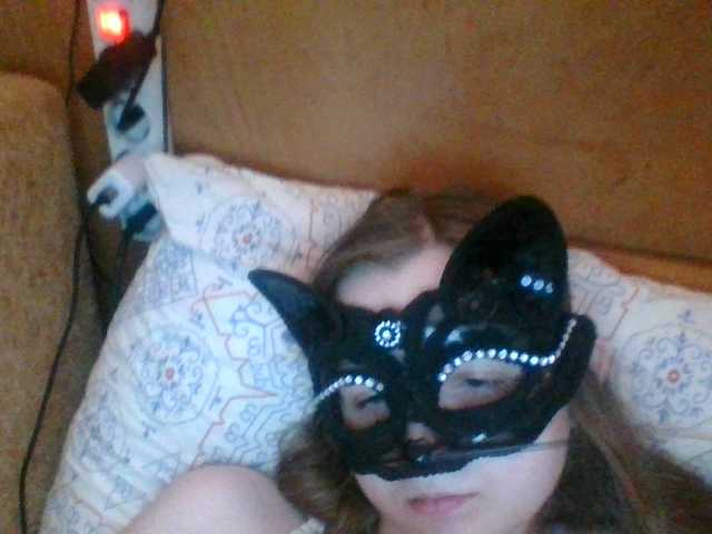 Mila23-1-1 live cam on BongaCams