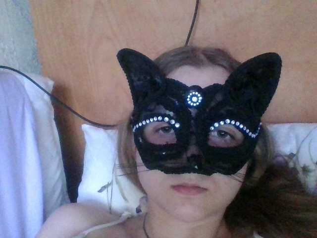 Mila23-1-1 live cam on BongaCams