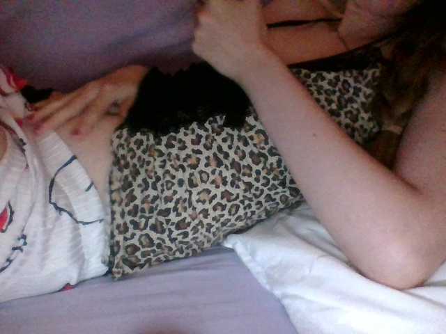 Mila23-1-1 live cam on BongaCams