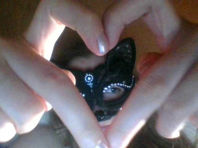 Mila23-1-1 live cam on BongaCams