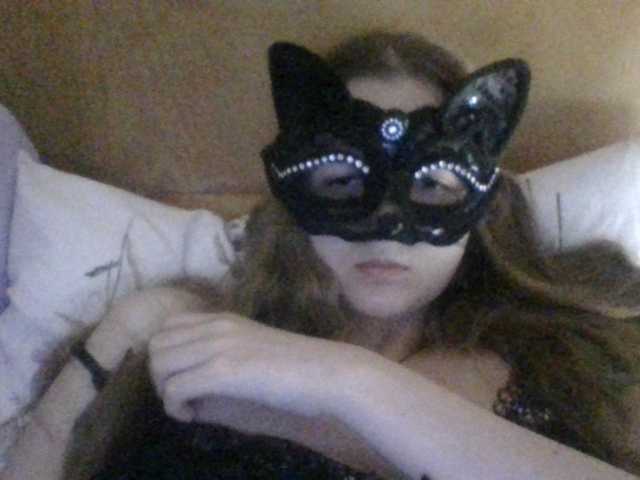Mila23-1-1 live cam on BongaCams