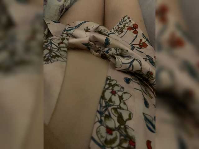 Mila23-1-1 live cam on BongaCams