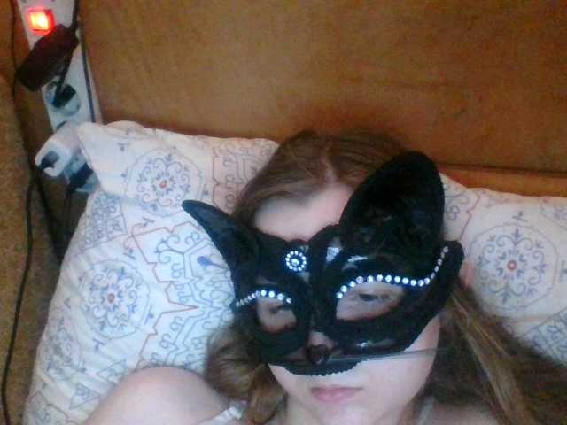 Mila23-1-1 live cam on BongaCams
