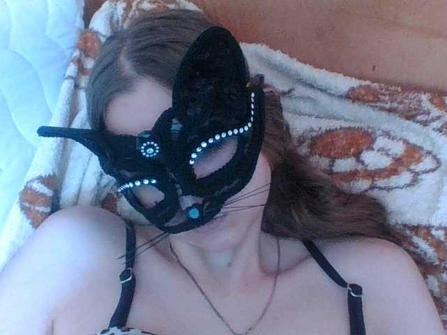 Mila23-1-1 live cam on BongaCams