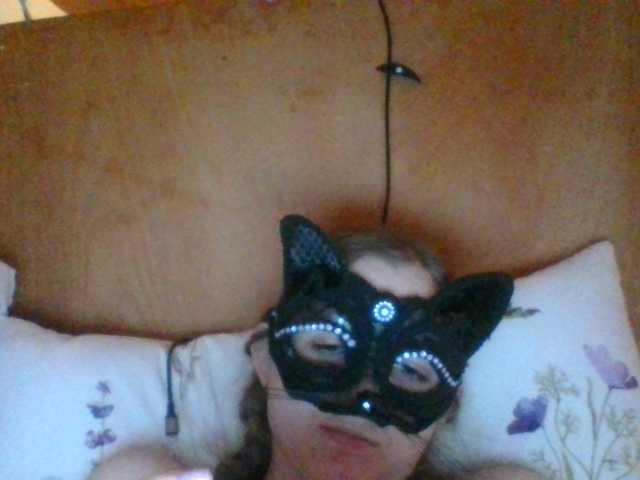 Mila23-1-1 live cam on BongaCams